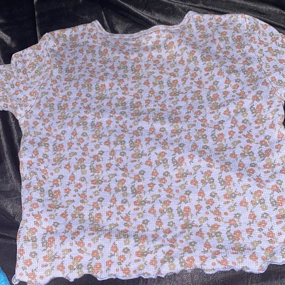 American eagle crop top size medium - Picture 2 of 3